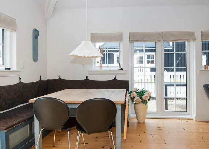 Apartment 4 Person In Ringkobing-by Traum *